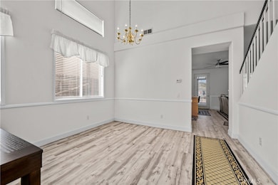 39823 Hillsboro Cir, Murrieta, CA 92562 - photo 5