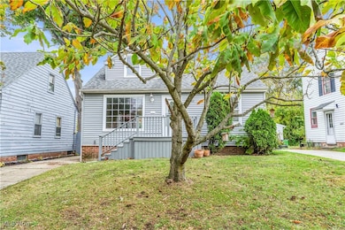 20160 Beachview Dr, Euclid, OH 44117 - photo 3