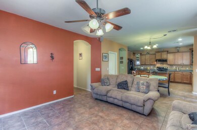 Family Room (2)