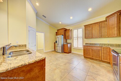 410 S 11th St, Cocoa Beach, FL 32931 - photo 6