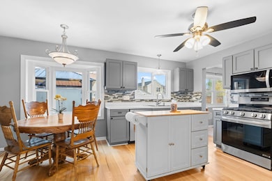 1289 Westport Ridge, Crystal Lake, IL 60014 - photo 3