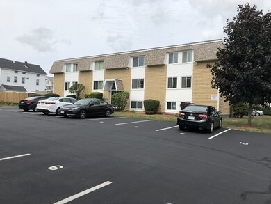 905 Locust St unit 7, Fall River, MA 02720 - photo 3