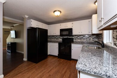 28 Valley Way W, Manchester, NH 03102 - photo 6