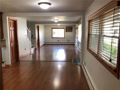 Sunny and spacious Living Room/Dining Area