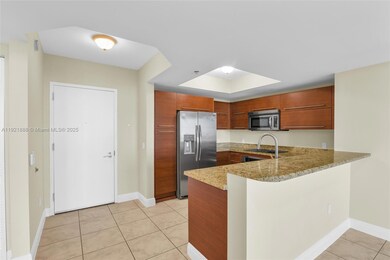 Tao Sawgrass unit 1903S, Plantation, FL 33323 - photo 6