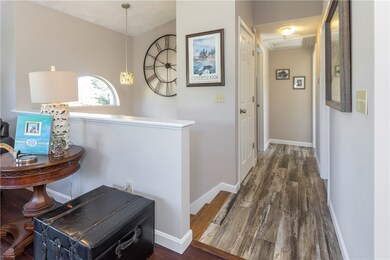 110 Iroquois Rd, Narragansett, RI 02882 - photo 3