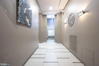 The Crescent unit 911, Silver Spring, MD 20910 - photo 6