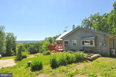 6521 Timber Ridge Rd, Berkeley Springs, WV 25411 - photo 2
