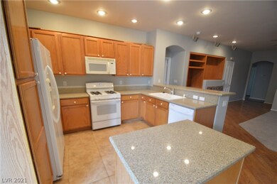 10401 Bentley Oaks Ave, Las Vegas, NV 89135 - photo 2