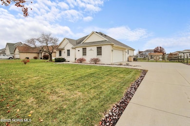 5883 Shawnee Ave, Walbridge, OH 43465 - photo 4