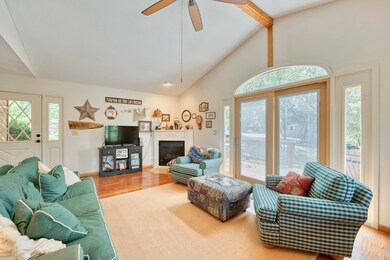 303 Fox Fire Knoll Dr, Kimberling City, MO 65686 - photo 5