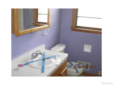 660 Shad St, North Tonawanda, NY 14120 - photo 6