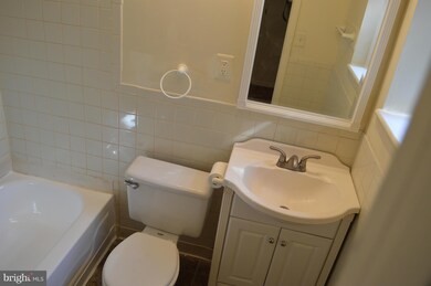 112 S Ann St unit 2, Baltimore, MD 21231 - photo 7