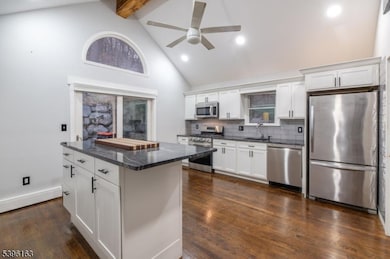 354 Skyline Lake Dr, Ringwood, NJ 07456 - photo 7