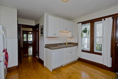 11 Lyman Rd unit A, Northampton, MA 01060 - photo 6