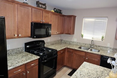 3 Kitchen_4609