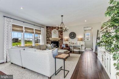 40995 Spanglegrass Ct, Aldie, VA 20105 - photo 7