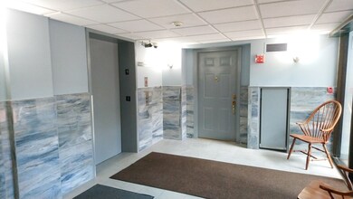 975 Massachusetts Ave unit 507, Arlington, MA 02476 - photo 2