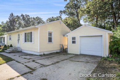 2369 James Ave, Muskegon, MI 49442 - photo 6