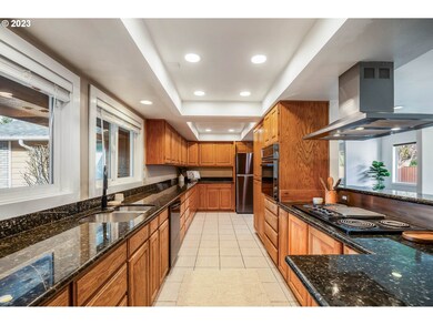 913 N van Duyn St, Eugene, OR 97401 - photo 7