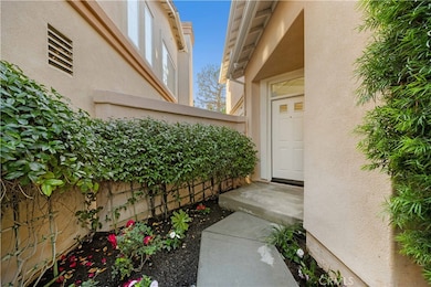 9 Santa Luzia Aisle, Irvine, CA 92606 - photo 3