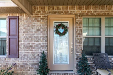 8907 Hertford Cir, Pensacola, FL 32534 - photo 2