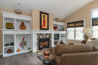 5495 N Red Pine-8