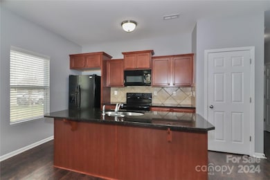 200 Altondale Dr, Statesville, NC 28625 - photo 6