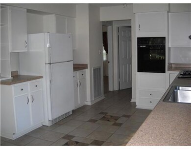 8 Palmer Dr, Luling, LA 70070 - photo 3