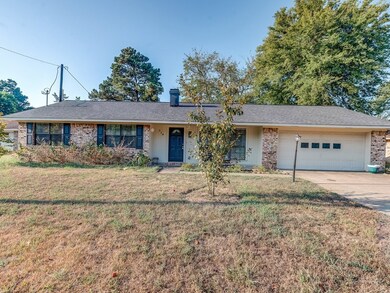 719 Georgia Oak St, Nacogdoches, TX 75964 - photo 4