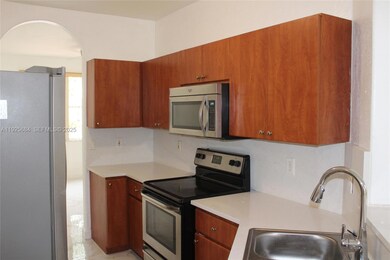 3433 SW 171st Terrace, Miramar, FL 33027 - photo 2