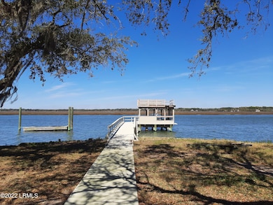 1802 Lenora Dr unit A, Port Royal, SC 29935 - photo 2