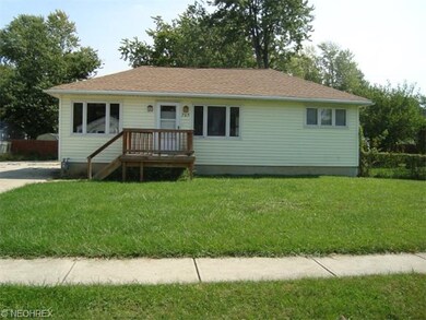 705 Kenilworth Ave, Sheffield Lake, OH 44054 - photo 5