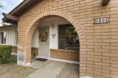 3202 W Muriel Dr, Phoenix, AZ 85053 - photo 6