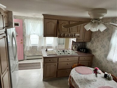 127 Villa Ave, Warwick, RI 02886 - photo 4