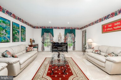 305 Tapestry Cir, Exton, PA 19341 - photo 7