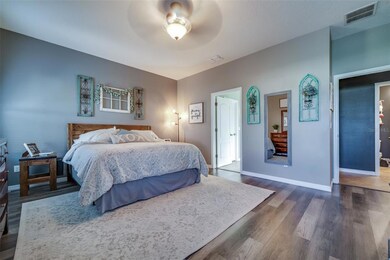 12420 Hammock Pointe Cir, Clermont, FL 34711 - photo 2