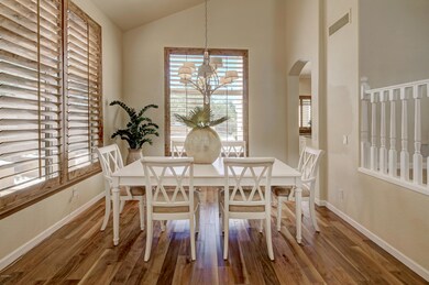 5-Dining Room