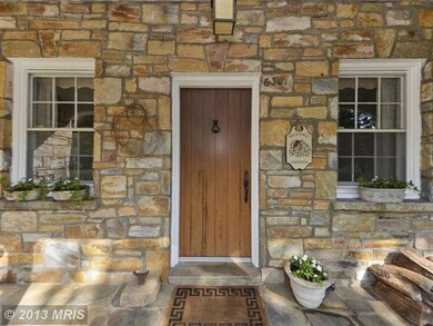 6301 15th Rd N, Arlington, VA 22205 - photo 3