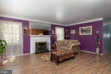 12913 Cheswood Ln, Bowie, MD 20715 - photo 6
