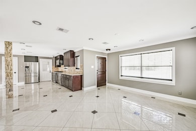 6833 Concho St, Houston, TX 77074 - photo 7