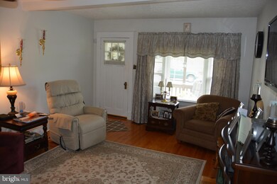 759 Round Hill Rd, Winchester, VA 22602 - photo 3