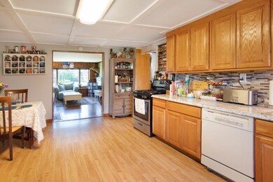 12917 Vergennes St, Lowell, MI 49331 - photo 3