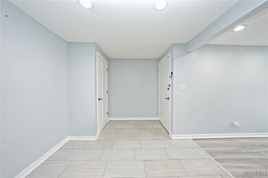 West Ferry Place Apartments unit 28B, Buffalo, NY 14222 - photo 5