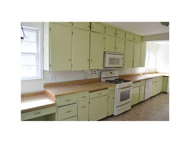 Kitchen. All appliances included