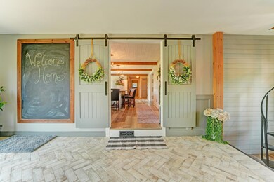 05 View to Kitchen