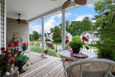 Spacious front porch!