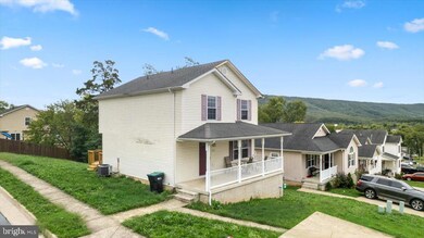 338 Borum St, Strasburg, VA 22657 - photo 2