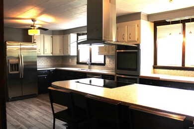 727 E Walnut St, Portland, IN 47371 - photo 3