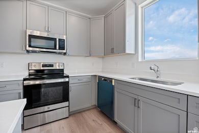 5222 W Black Twig Dr unit 2A-303, South Jordan, UT 84009 - photo 6